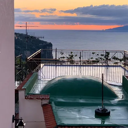 Casa Paola Feriehus Vico Equense